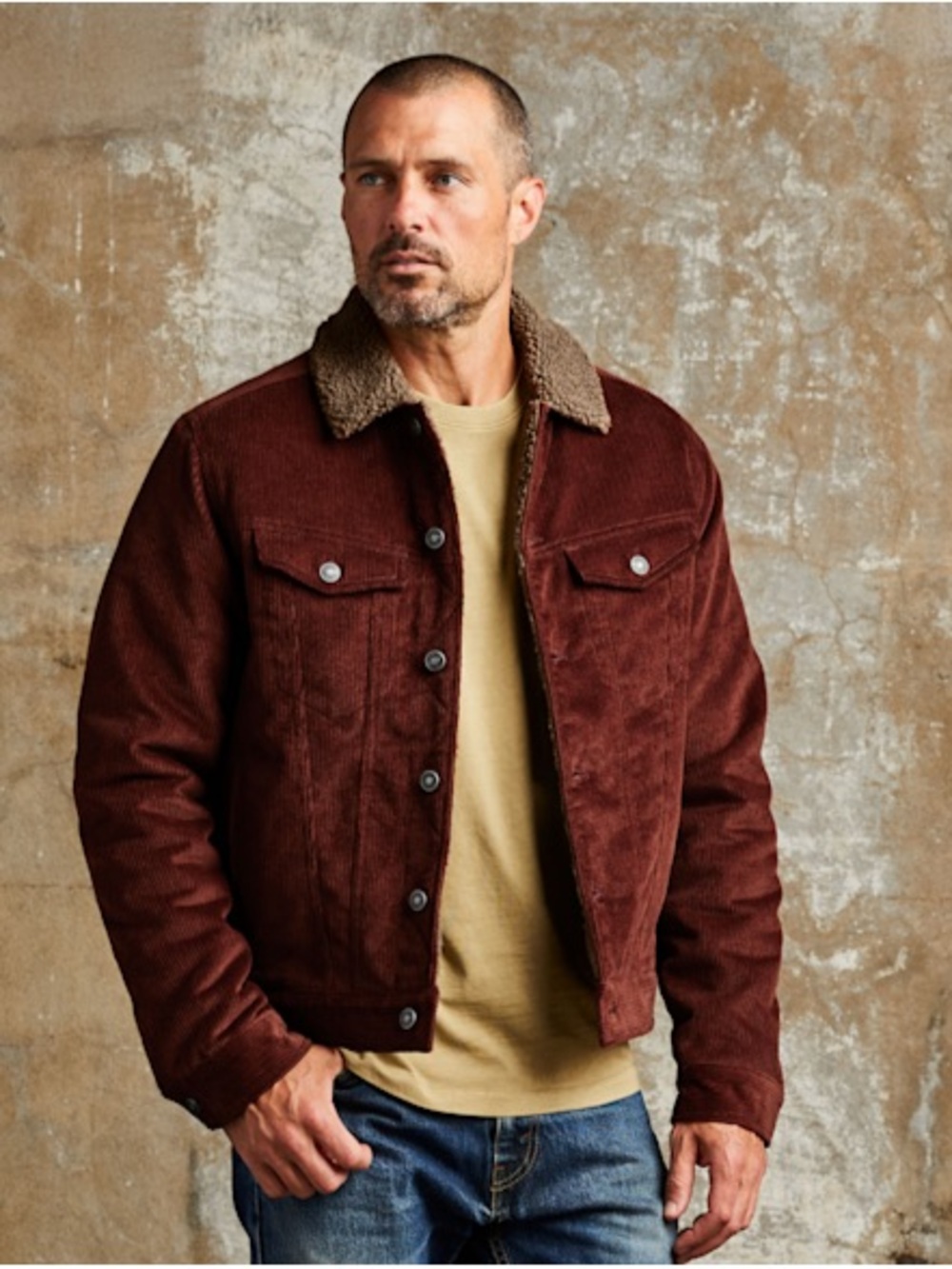 Line of Trade Montana Sherpa Corduroy Trucker Jacket M garnet